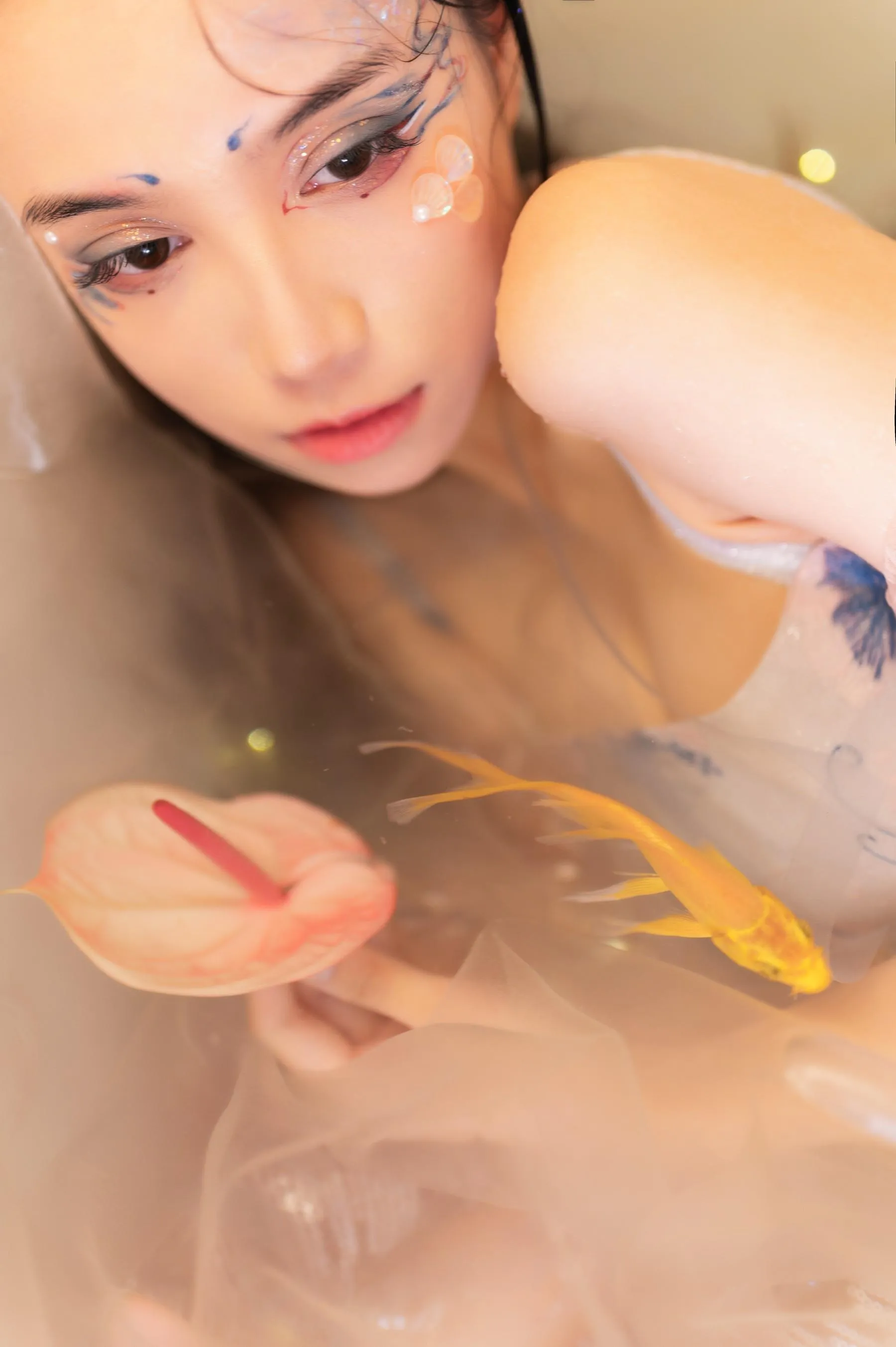 [艺图语] 2022.06.11 真金鱼姬 贰加六 [28P]插图6